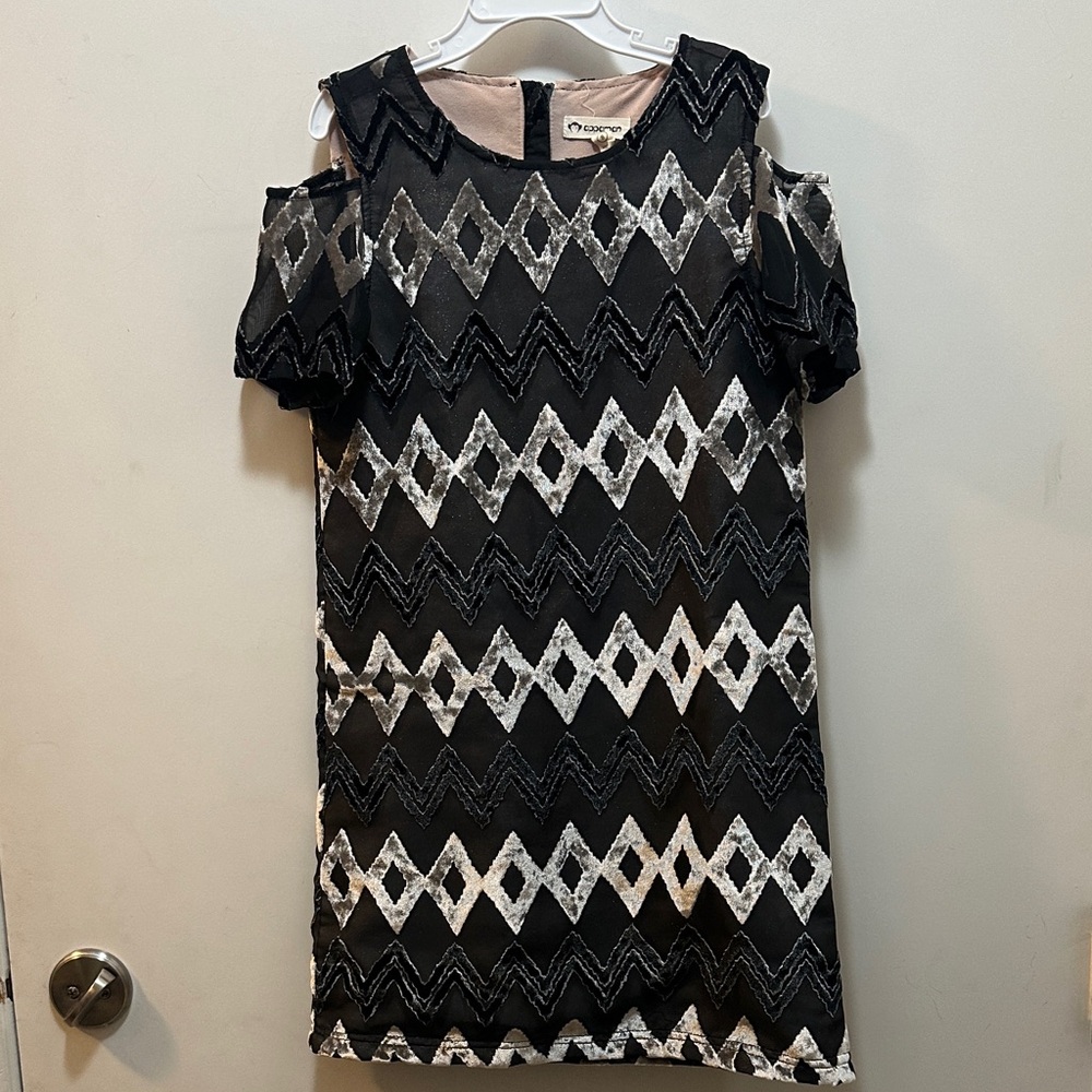 Appaman Black and Silver Iridescent Sparkly Zigzag Kids Dress Size 8